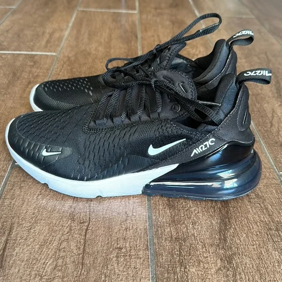 Nike Shoes Nike Air Max 27 Black With White Womens Size - Main Image